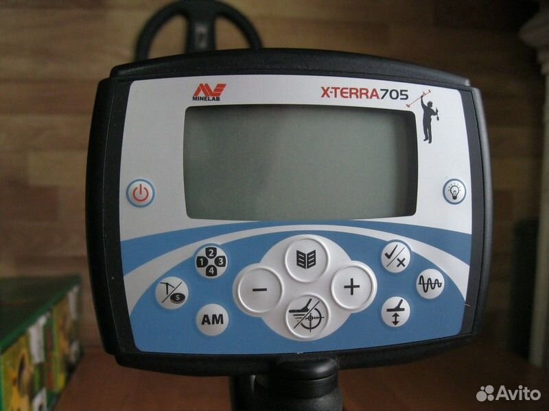 Поиски х терра 705. Металлоискатель x-Terra 705. Minelab x-Terra 705 New. Minelab x-Terra 750. МД 705 металлоискатель.