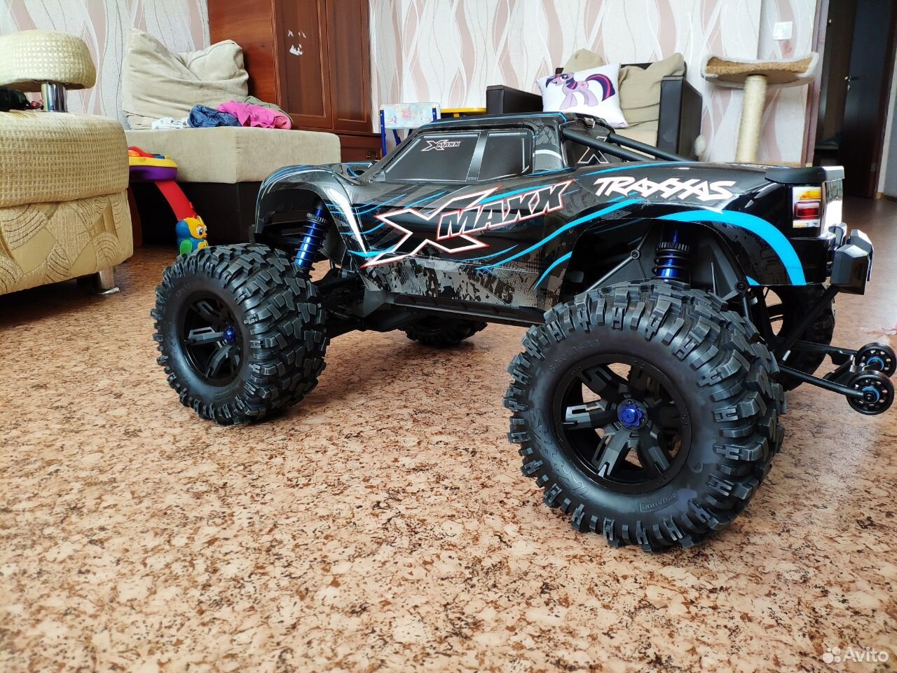 Max maxx. Traxxas x-Maxx 8s. Traxxas x Max 8s. Traxxas x Max 1/5. Traxxas x-Maxx и cen 7.7.