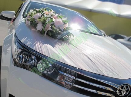 Машина на свадьбу с украшением