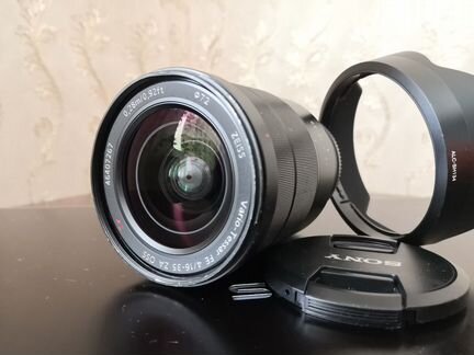 Sony Carl Zeiss Vario-Tessar FE 16-35mm f 4
