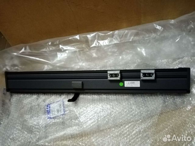 Сетка разделительная в сборе Volvo V70, XC70 08-15