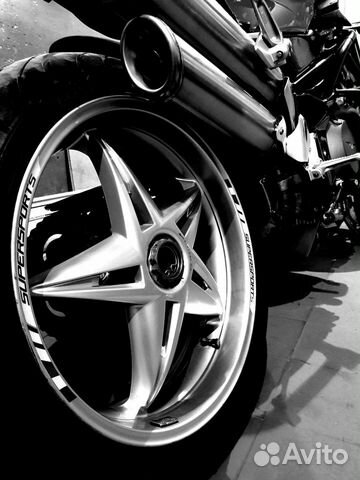 MV Agusta Brutale 910s
