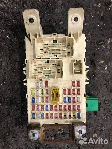 Салонный блок предохранителей Hyundai Solaris 2013