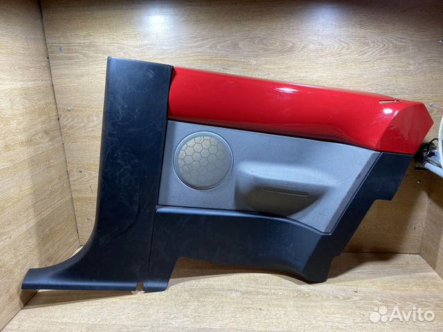 Обшивка задняя правая VW New Beetle A4 79108