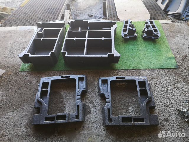 Ящик багажника на Ford Kuga 2008-2013