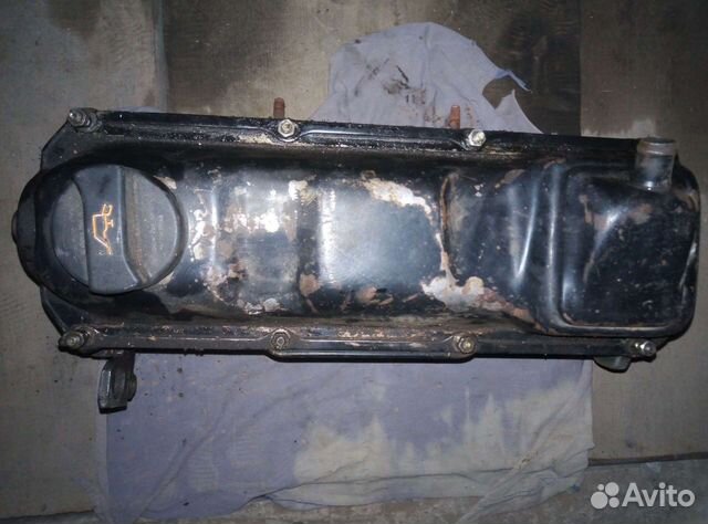 Крышка и головка клапанов