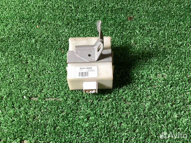 Блок управления центральным замком avensis 250