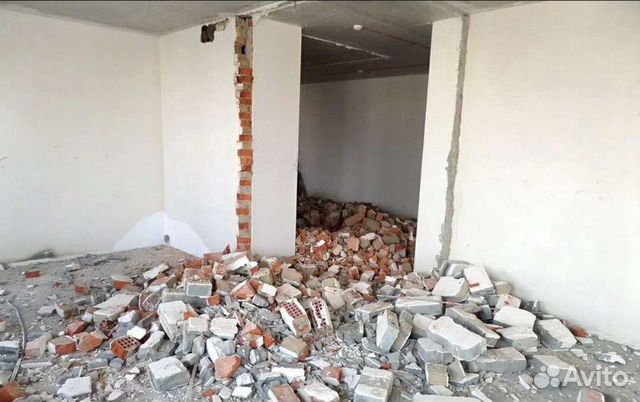 Демонтажные работы и вывоз мусора