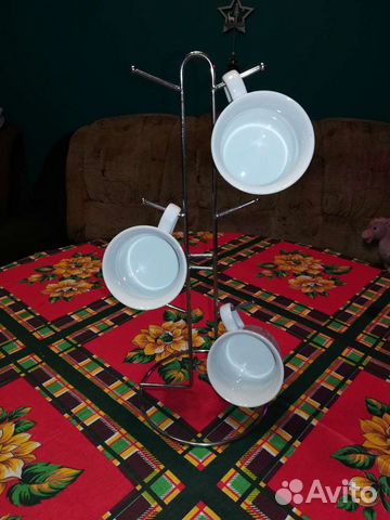 Подставка для чашек и блюдец