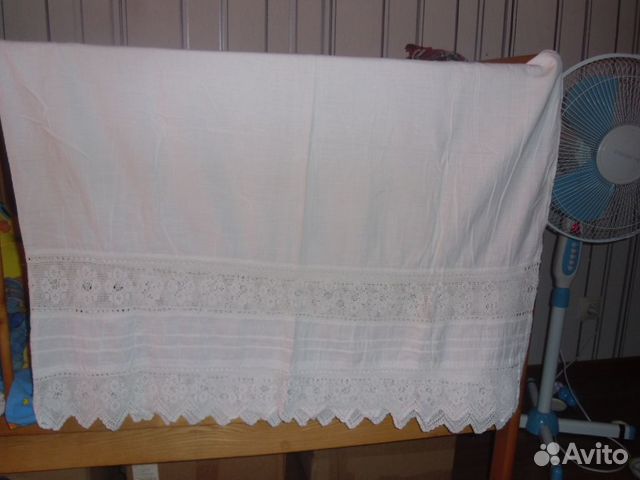 Старинные подзоры на кровать