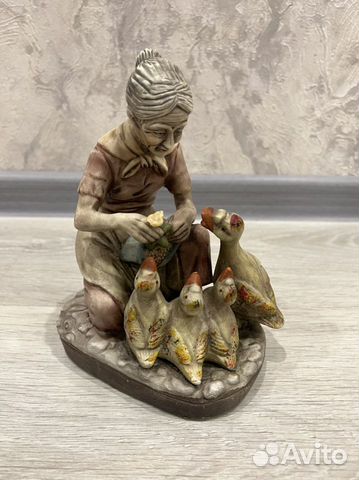Антиквариат статуэтка «бабушка и гуси»