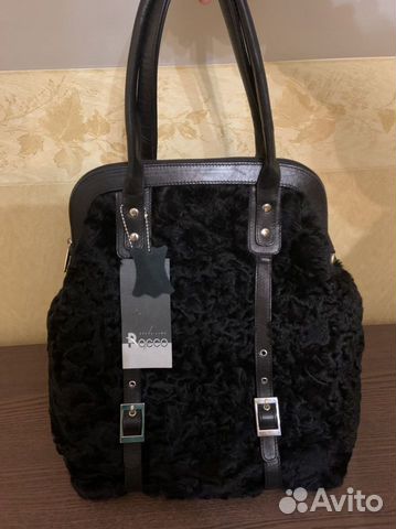 Сумка из натуральной кожи и каракуля