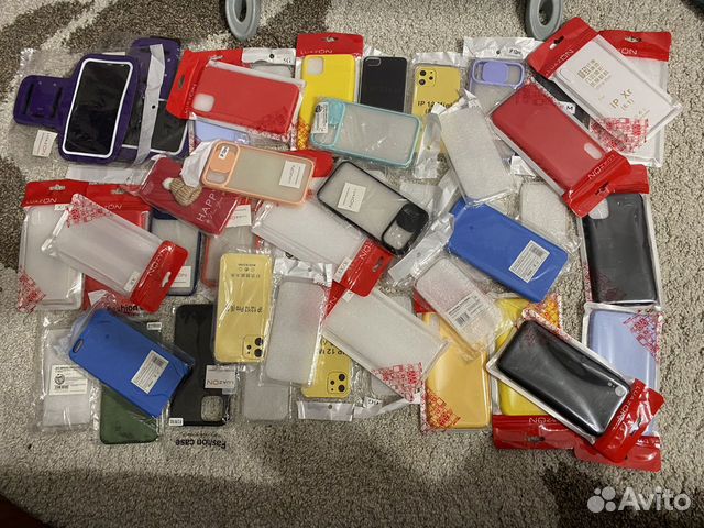 Чехлы на iPhone