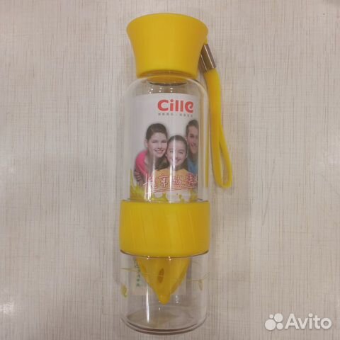 Бутылка Cille с соковыжималкой, с кружкой