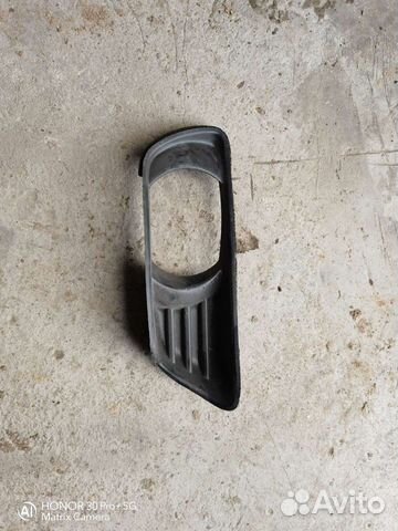 Накладка противотуманной фары на тойоту камри