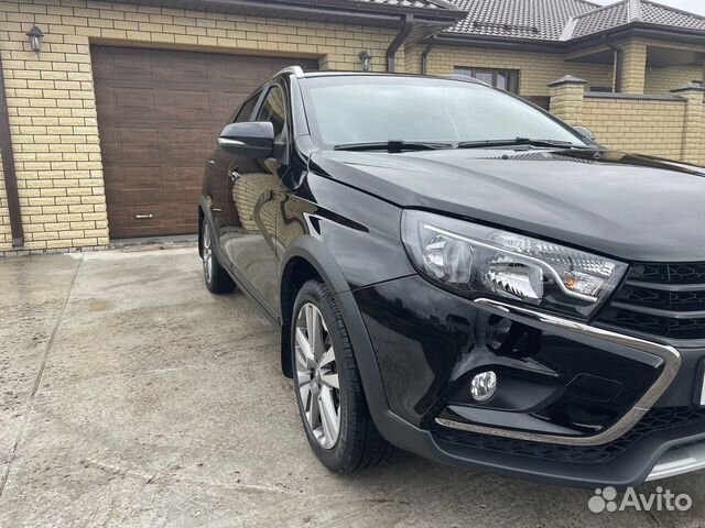 LADA Vesta Cross 1.6 CVT, 2021, 9 200 км