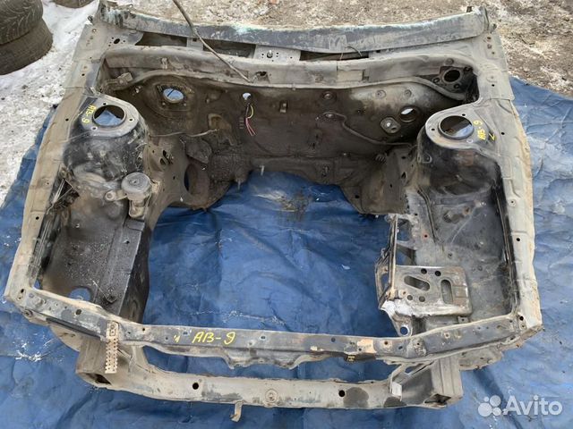 Передняя часть авто toyota camry SV30