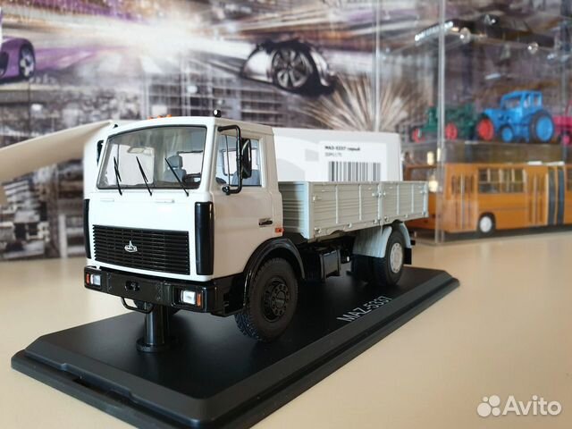 Маз 5232. Маз 504 совтрансавто. Фиолетовый тягач. 1 43 маз 500а бортовой. Масштабные модели маз 5550в3.