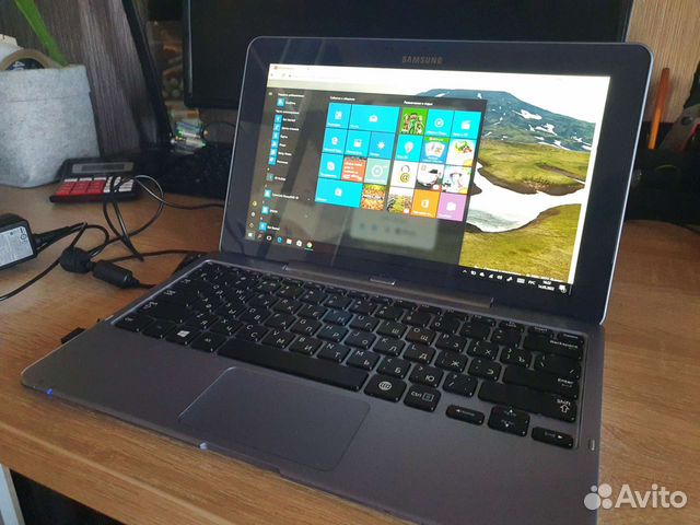 Ноутбук- планшет Samsung Ativ Smart PC 64 гб