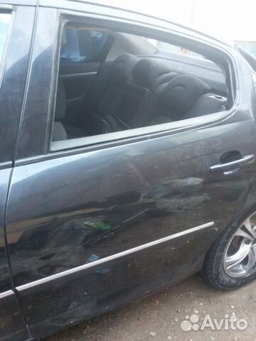 Дверь задняя левая пежо 407 Peugeot 407 2004 г. в Дверь задняя левая пежо 407 Peugeot 407 2004 г. в