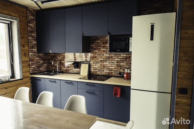 

8-к. дом, 205 м²