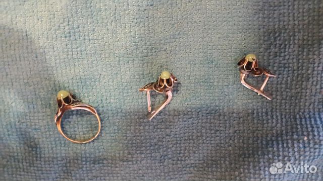 Серебряные серьги и кольцо с бирюзой и янтарем Серебряные серьги и кольцо с бирюзой и янтарем