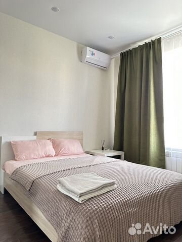 

1-к. квартира, 42 м², 10/18 эт.