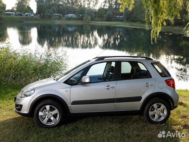 Лобовое стекло на а/м Suzuki SX4