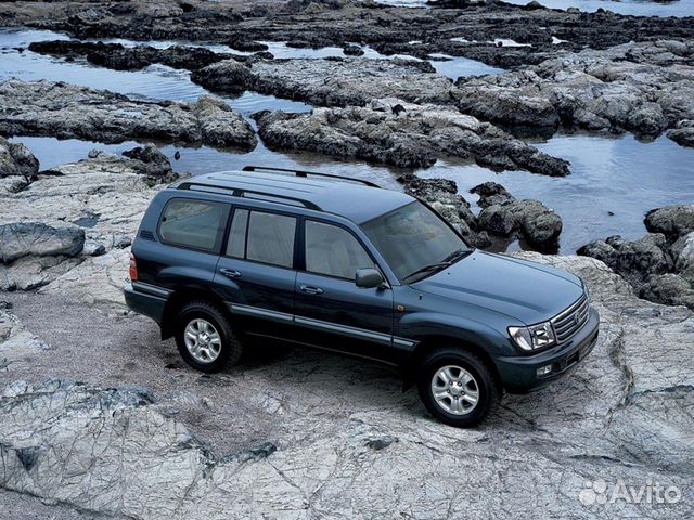 Лобовое, боковое, заднее стекло ToyotaLandCruiser1