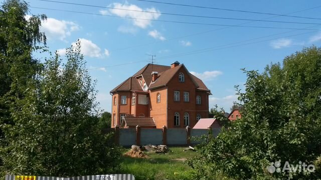 Дом 700 м² на участке 21 сот.