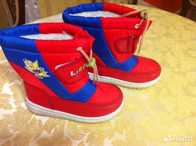 Сапожки дутики новые Сапожки дутики новые