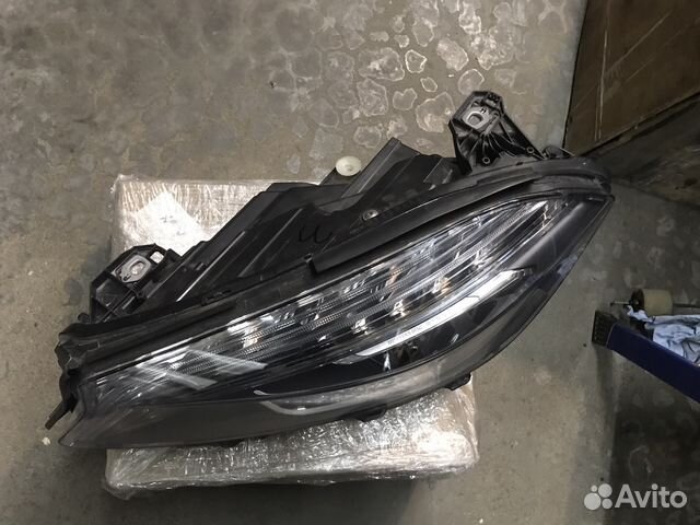 Фара левая на Mercedes W176 A class Фара левая на Mercedes W176 A class
