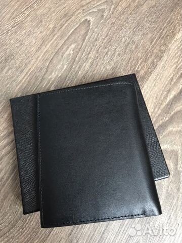 Кошельки Prada портмоне бумажник Кошельки Prada портмоне бумажник