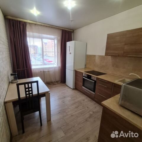 

1-к. квартира, 42 м², 1 кровать