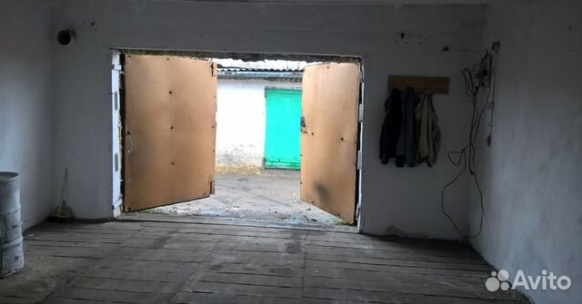 Гараж, > 30 м²