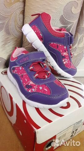 Новые Кроссовки reike 27 размер