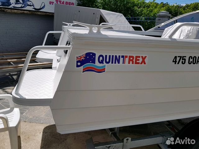 Моторная лодка Quintrex 475