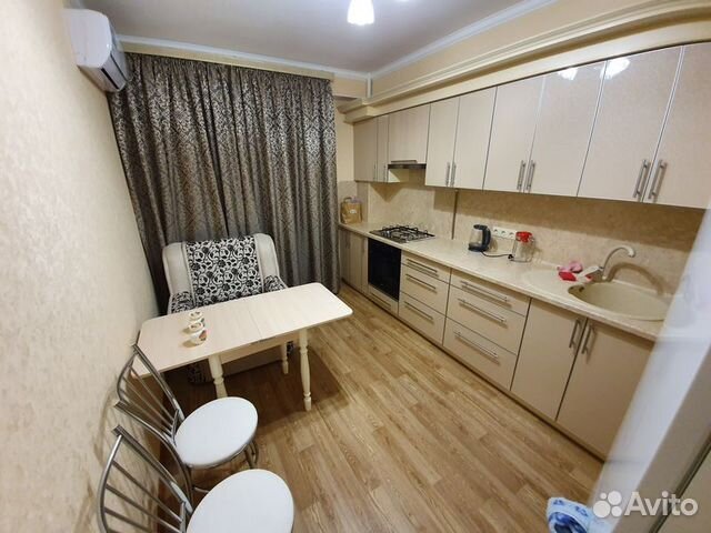 

1-к. квартира, 42 м², 2 кровати