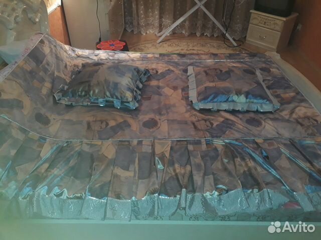 Покрывало, 2 подушки и шторы