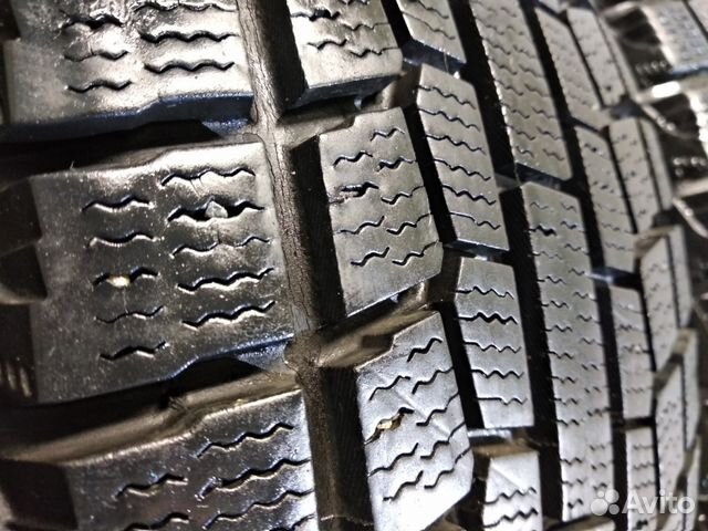Yokohama Ice Guard IG20 (4 шт) 205/60 R16 Yokohama Ice Guard IG20 (4 шт) 205/60 R16