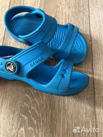 Сандали crocs