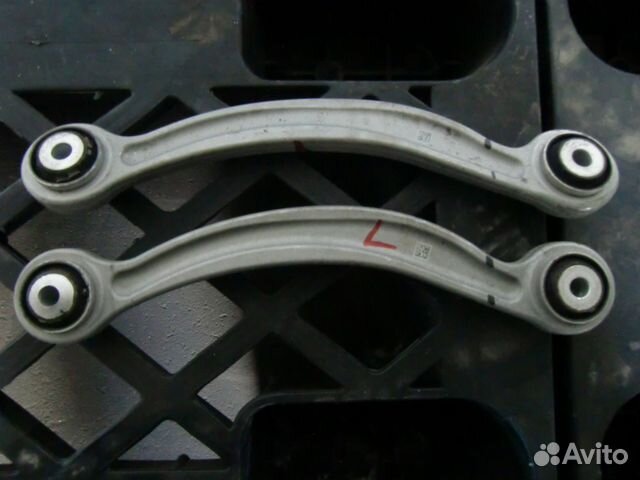 Продольный рычаг Mercedes W253 C253 Продольный рычаг Mercedes W253 C253
