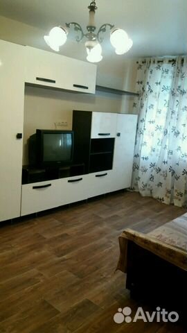1-к квартира, 40 м², 5/10 эт. 1-к квартира, 40 м², 5/10 эт.