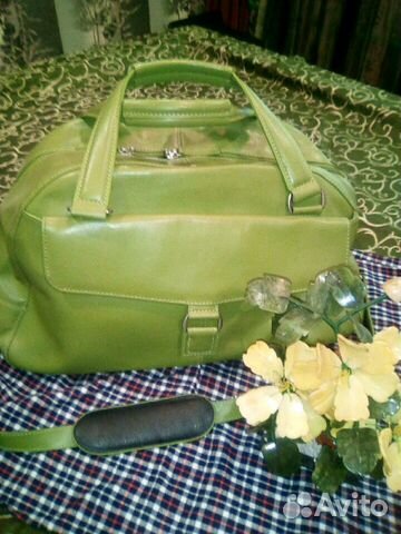 Сумка саквояж новая дорожная Сумка саквояж новая дорожная