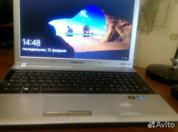 Игровой samsung NP520 Core i3 GT520M в идеале