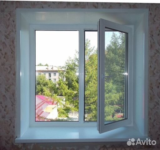 Пластиковое окно с отливом от производителя