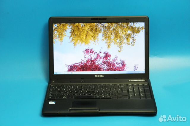 Ноутбук Toshiba i3/Geforce/4Gb