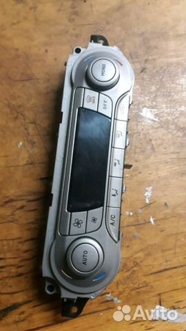 Блок управления климатом 7M5T18C612CE