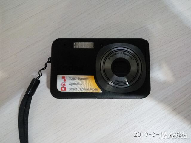 Продам цифровую фотокамеру Kodak EasyShare V1073 b Продам цифровую фотокамеру Kodak EasyShare V1073 b