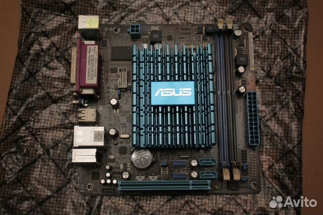 Asus AT5NM10-I
